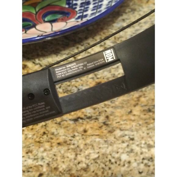 Philips Bass & Headphones Bluetooth Mic & Control Sleek on the Outside with Big - Picture 6 of 6